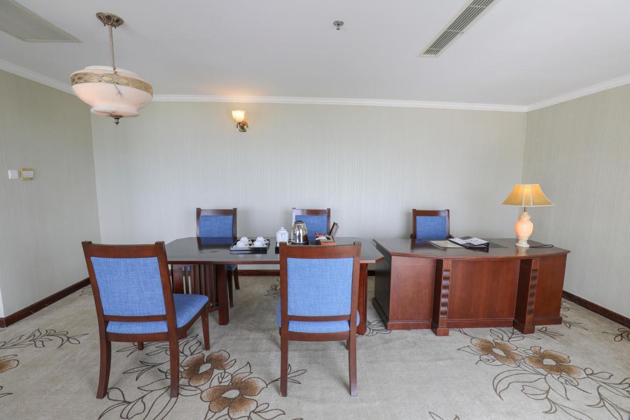 Saigon Quy Nhon Hotel Esterno foto