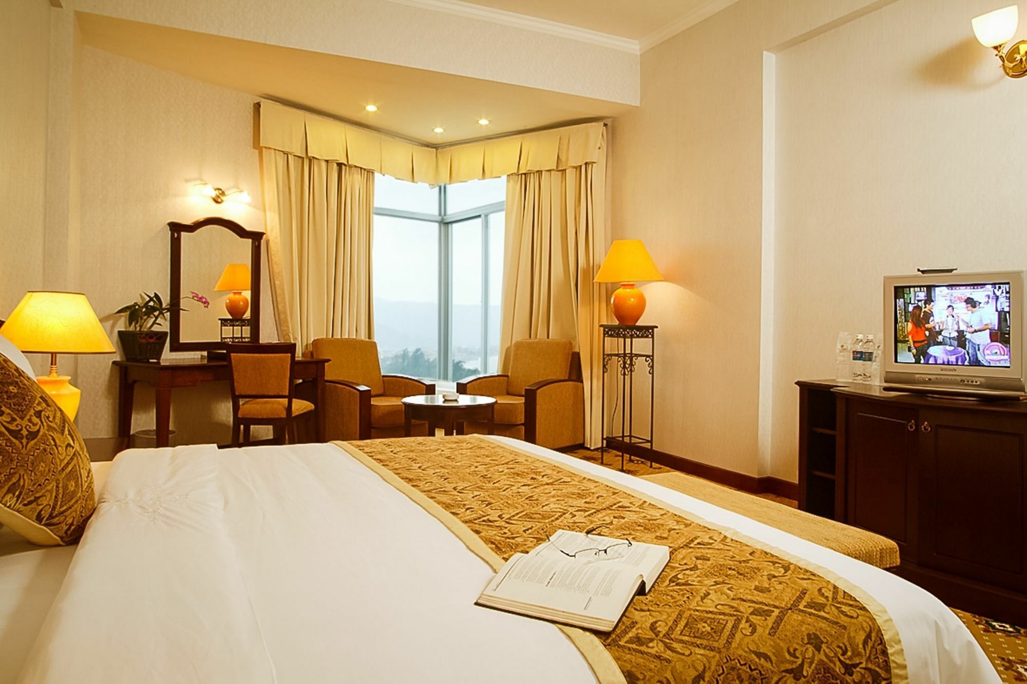 Saigon Quy Nhon Hotel Esterno foto